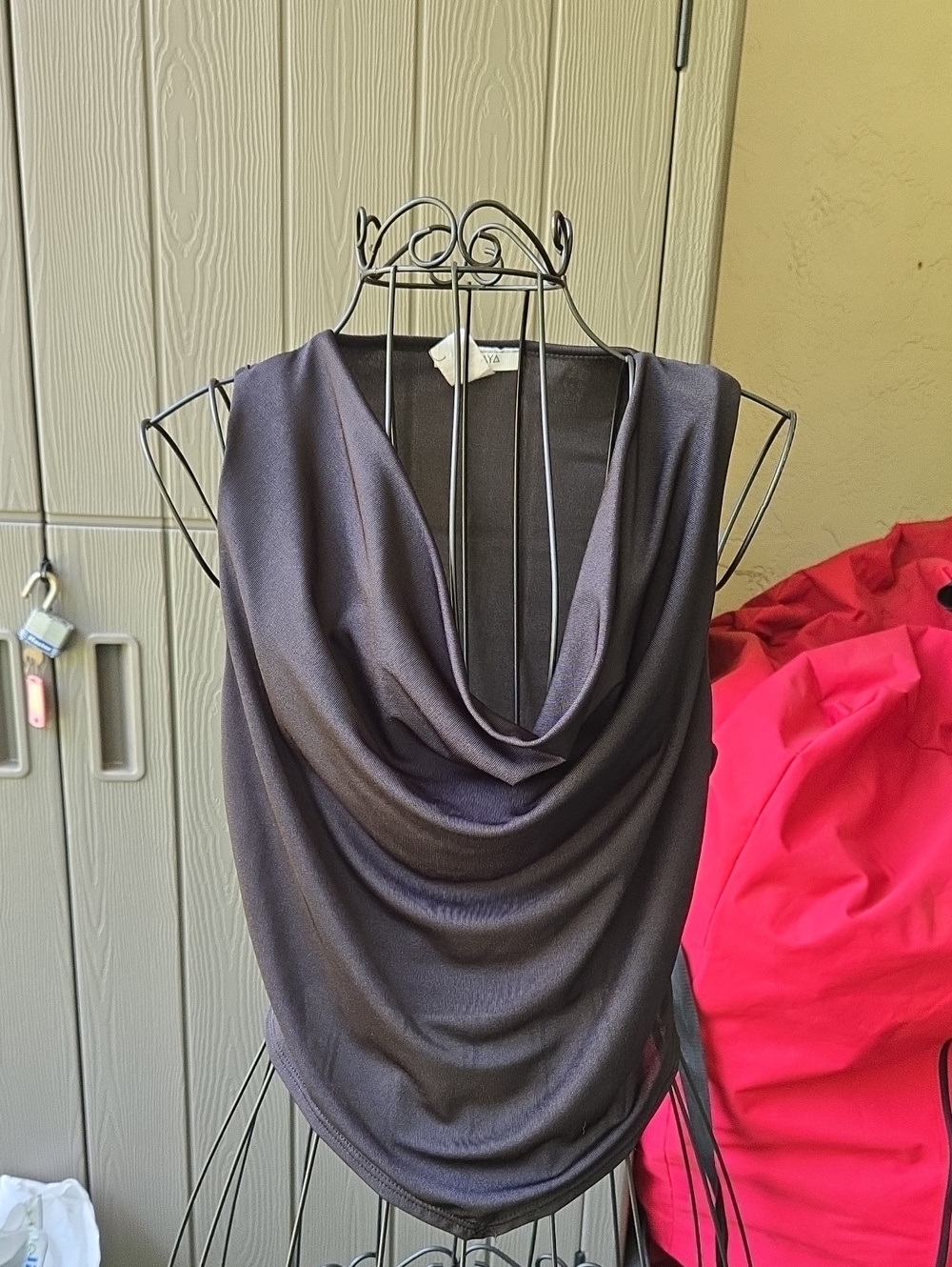 Persaya Black Ribbed Tank Top